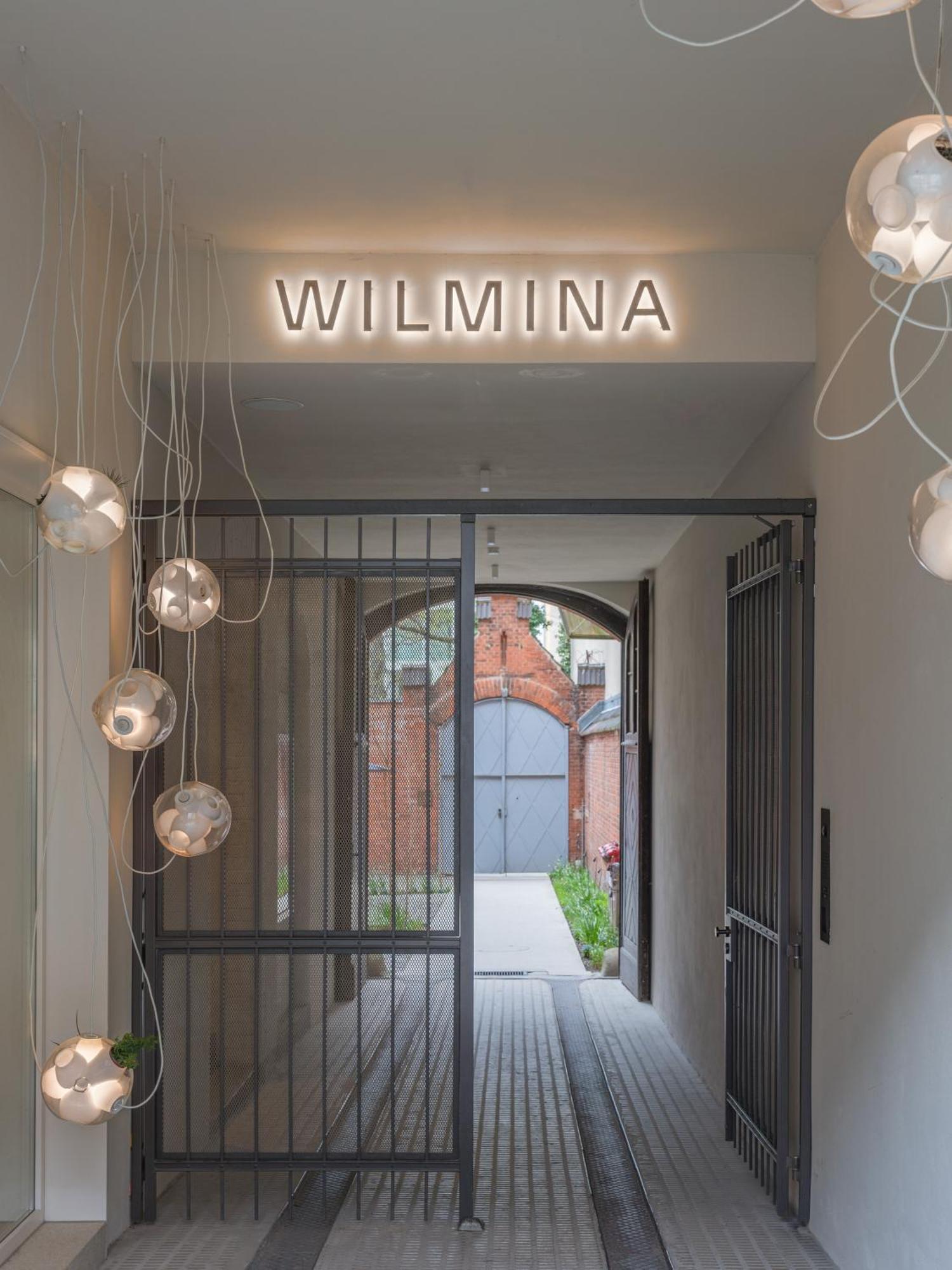 Wilmina Aparthotel